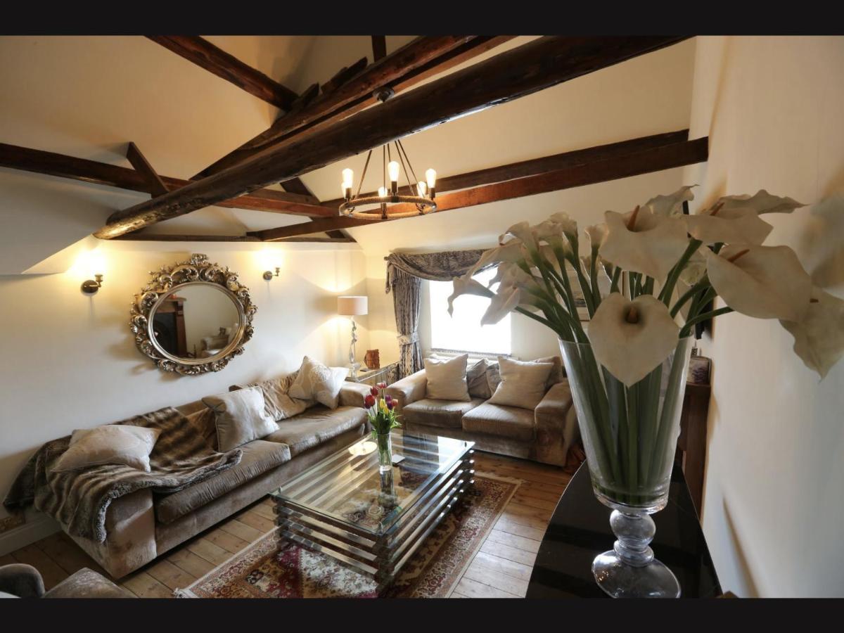 Duke Of Monmouth Penthouse Luxury Apartment, Lyme Regis, 3 Bedroom, Hot Tub, Garden, Dog Friendly Eksteriør billede